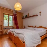 Auta Lägenhet Falcade